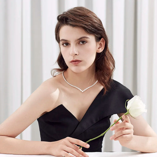 Valentina - Collier tennis style V moissanite