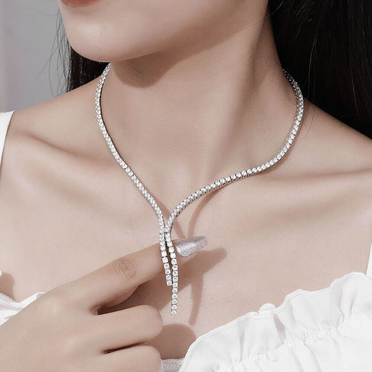 Valerie - Collana tennis con nappe in moissanite